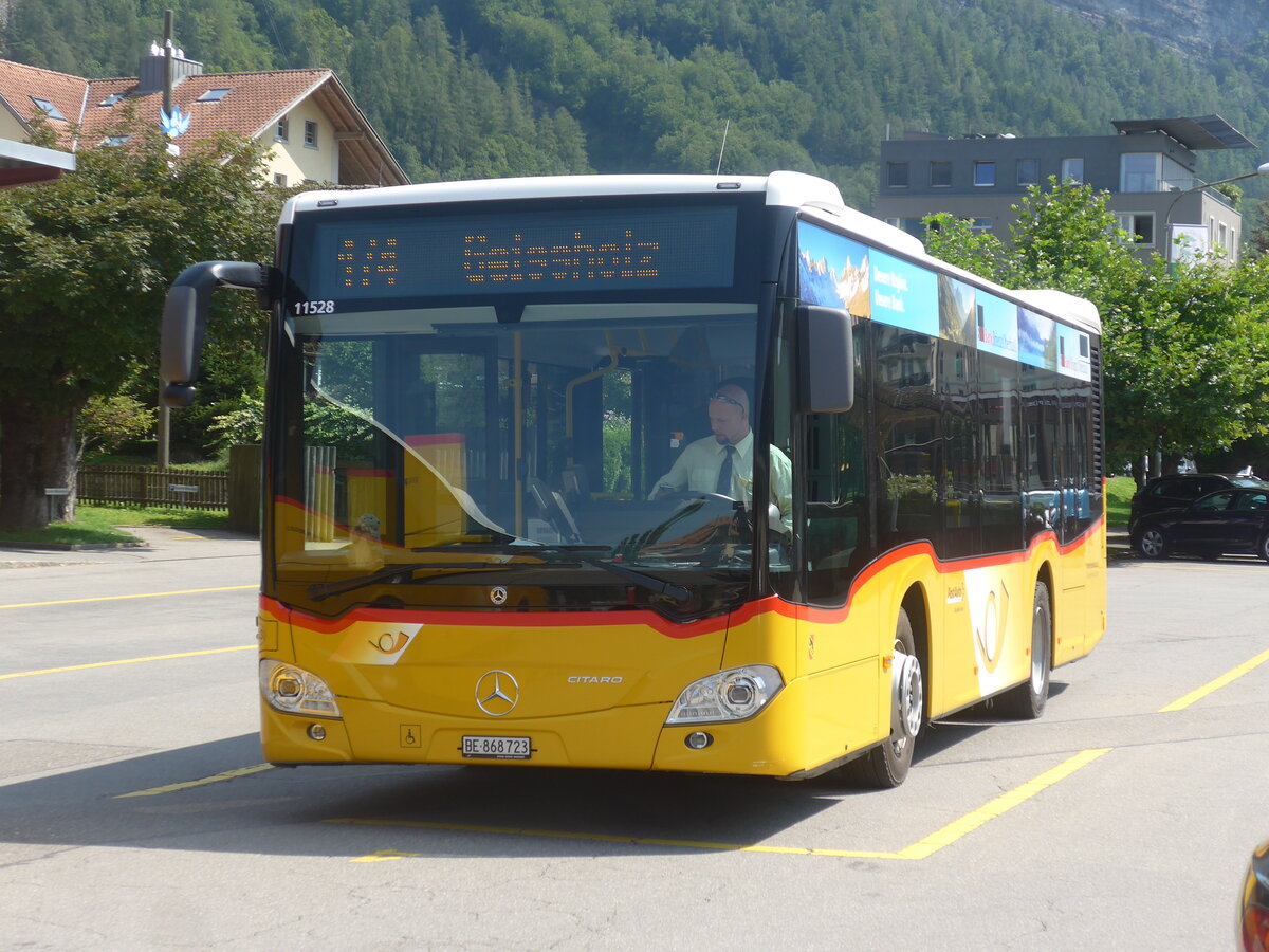 (227'453) - Flck, Brienz - Nr. 23/BE 868'723 - Mercedes am 21. August 2021 in Meiringen, Postautostation