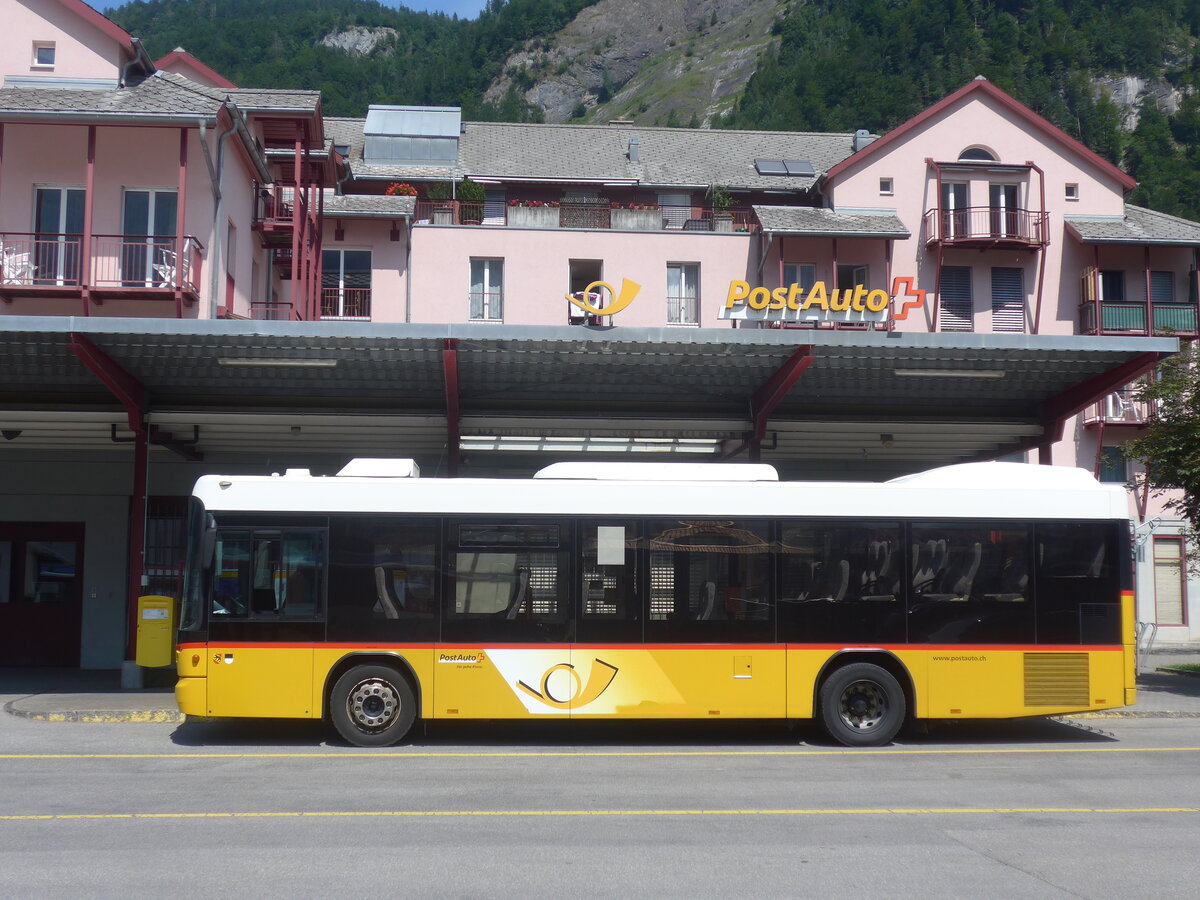 (227'461) - PostAuto Bern - BE 401'568 - Scania/Hess (ex AVG Meiringen Nr. 68; ex AVG Meiringen Nr. 59; ex Steiner, Messen) am 21. August 2021 in Meiringen, Postautostation