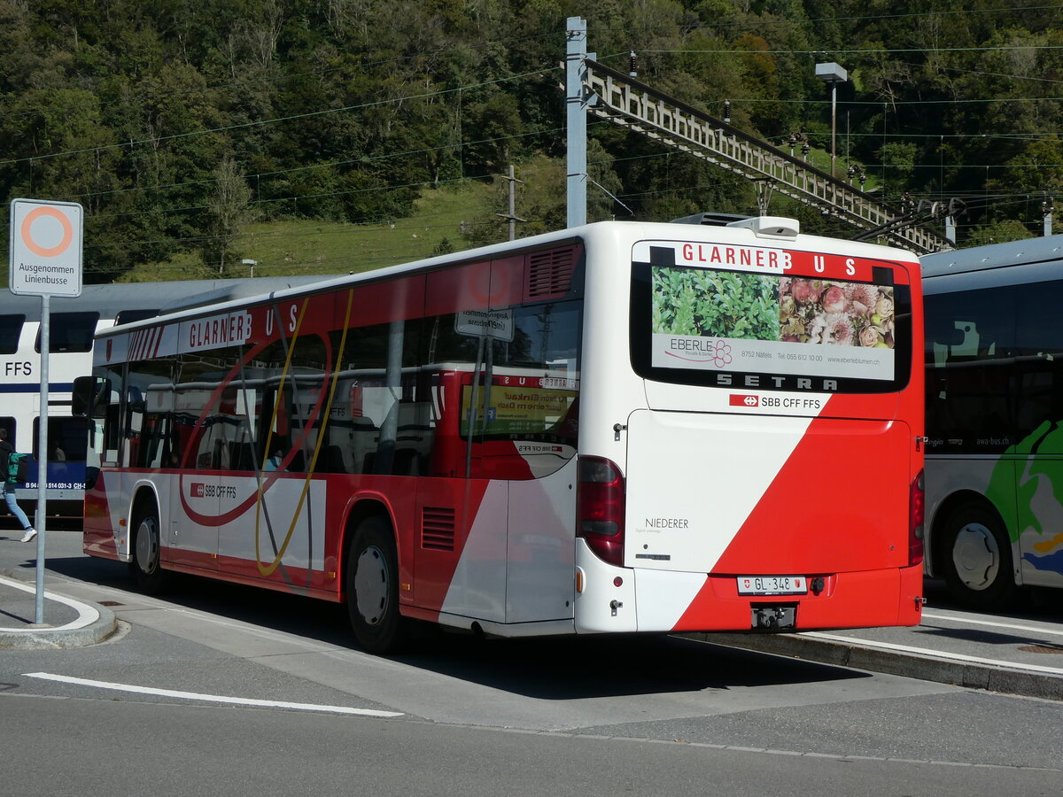 (228'577) - Niederer, Filzbach - Nr. 26/GL 348 - Setra am 2. Oktober 2021 beim Bahnhof Ziegelbrcke