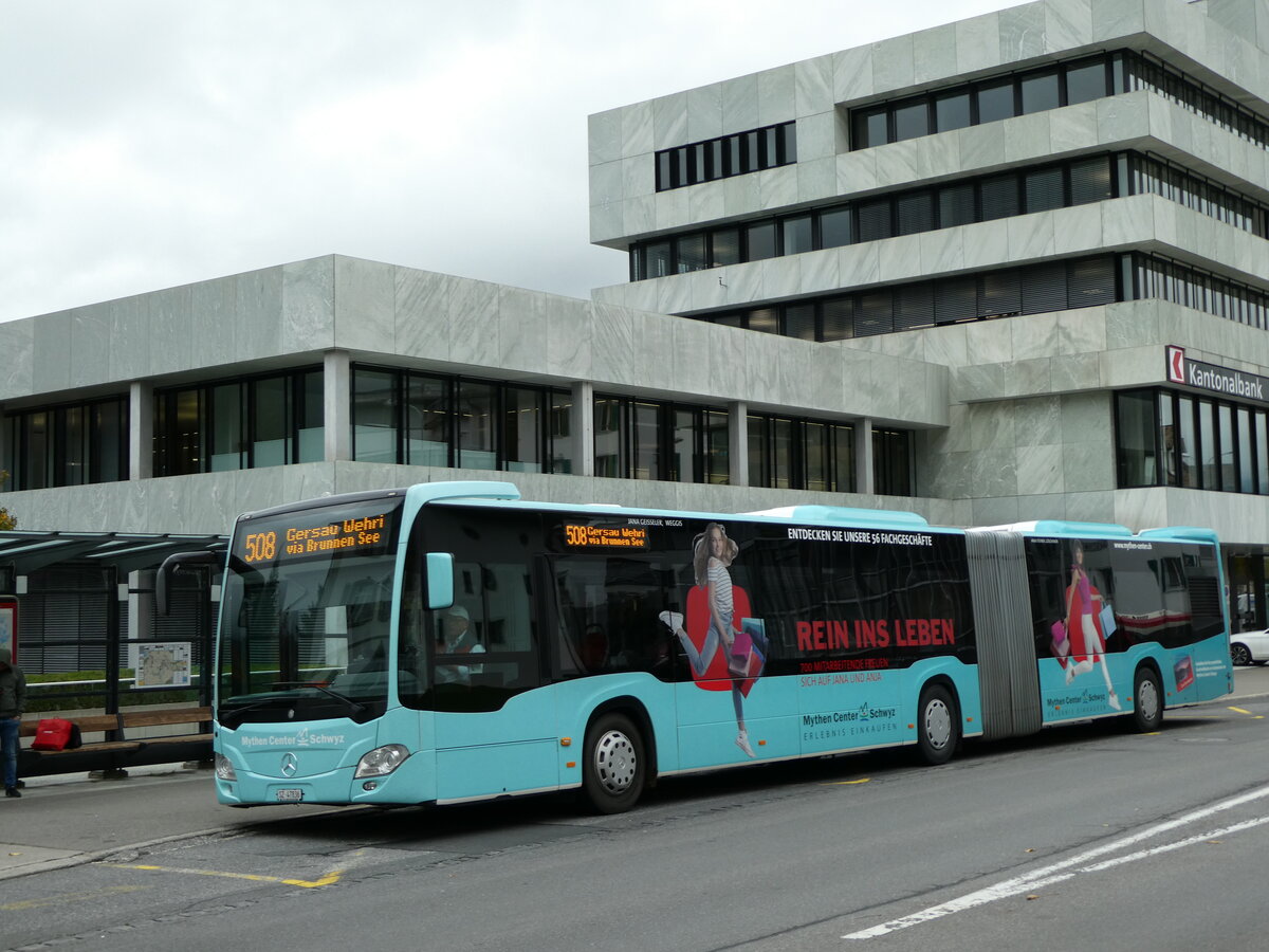 (229'622) - AAGS Schwyz - Nr. 36/SZ 47'836 - Mercedes am 22. Oktober 2021 in Schwyz, Zentrum