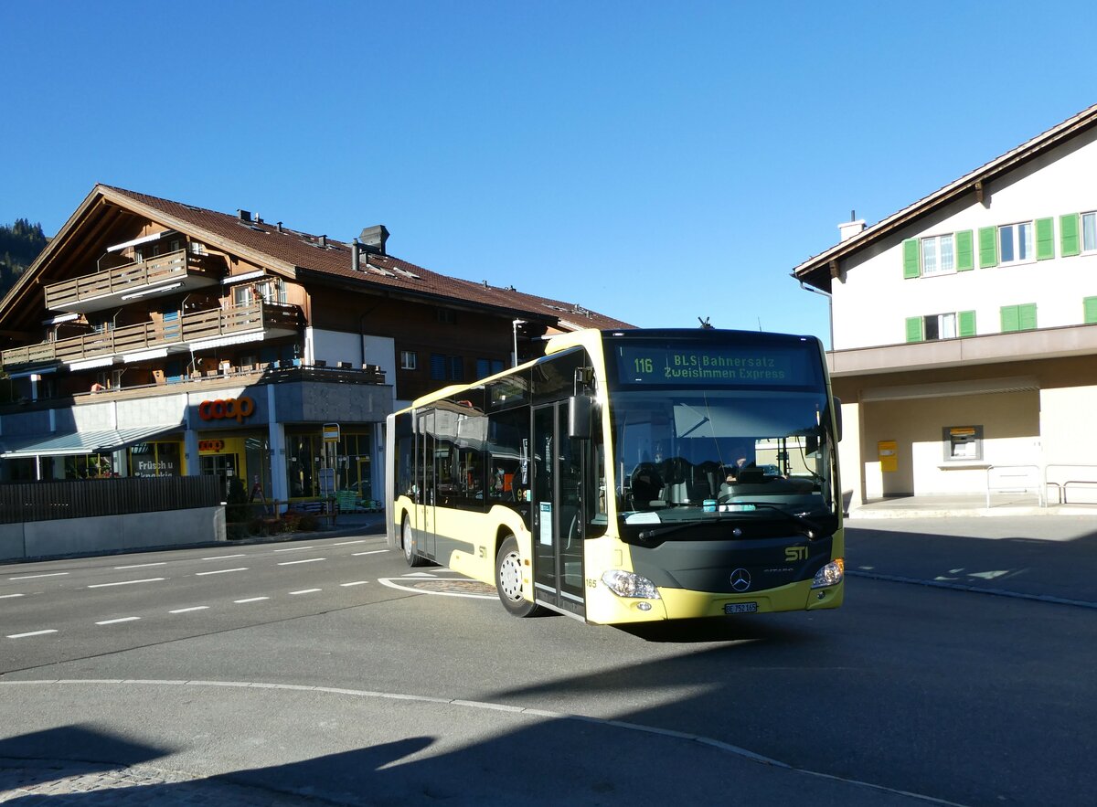 (229'873) - STI Thun - Nr. 165/BE 752'165 - Mercedes am 24. Oktober 2021 in Zweisimmen,(Teilaufnahme) Spital