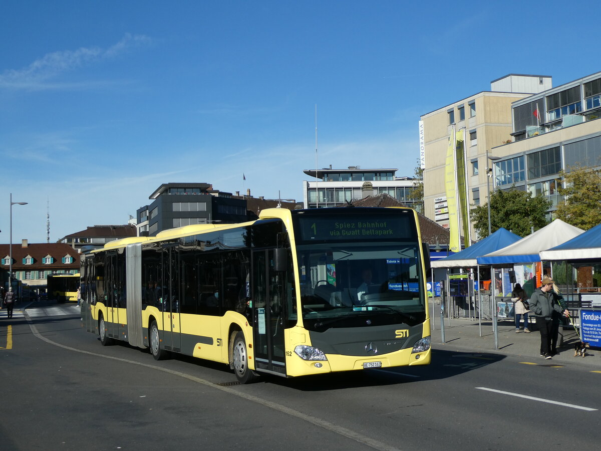 (230'079) - STI Thun - Nr. 162/BE 752'162 - Mercedes am 7. November 2021 beim Bahnhof Thun