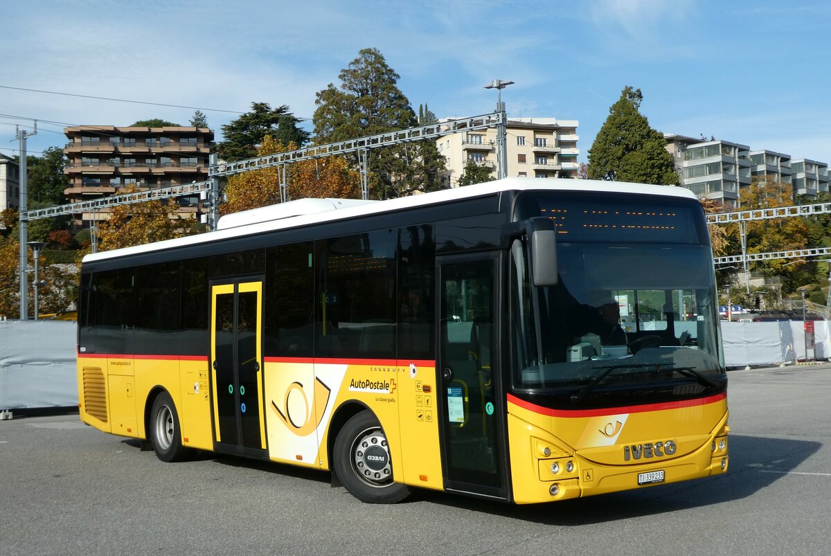 (230'322) - AutoPostale Ticino - TI 339'233 - Iveco am 10. November 2021 beim Bahnhof Lugano