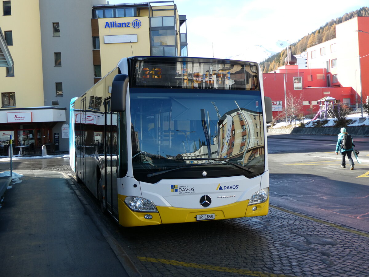 (230'517) - VBD Davos - Nr. 1/GR 1858 - Mercedes am 12. November 2021 beim Bahnhof Davos Dorf