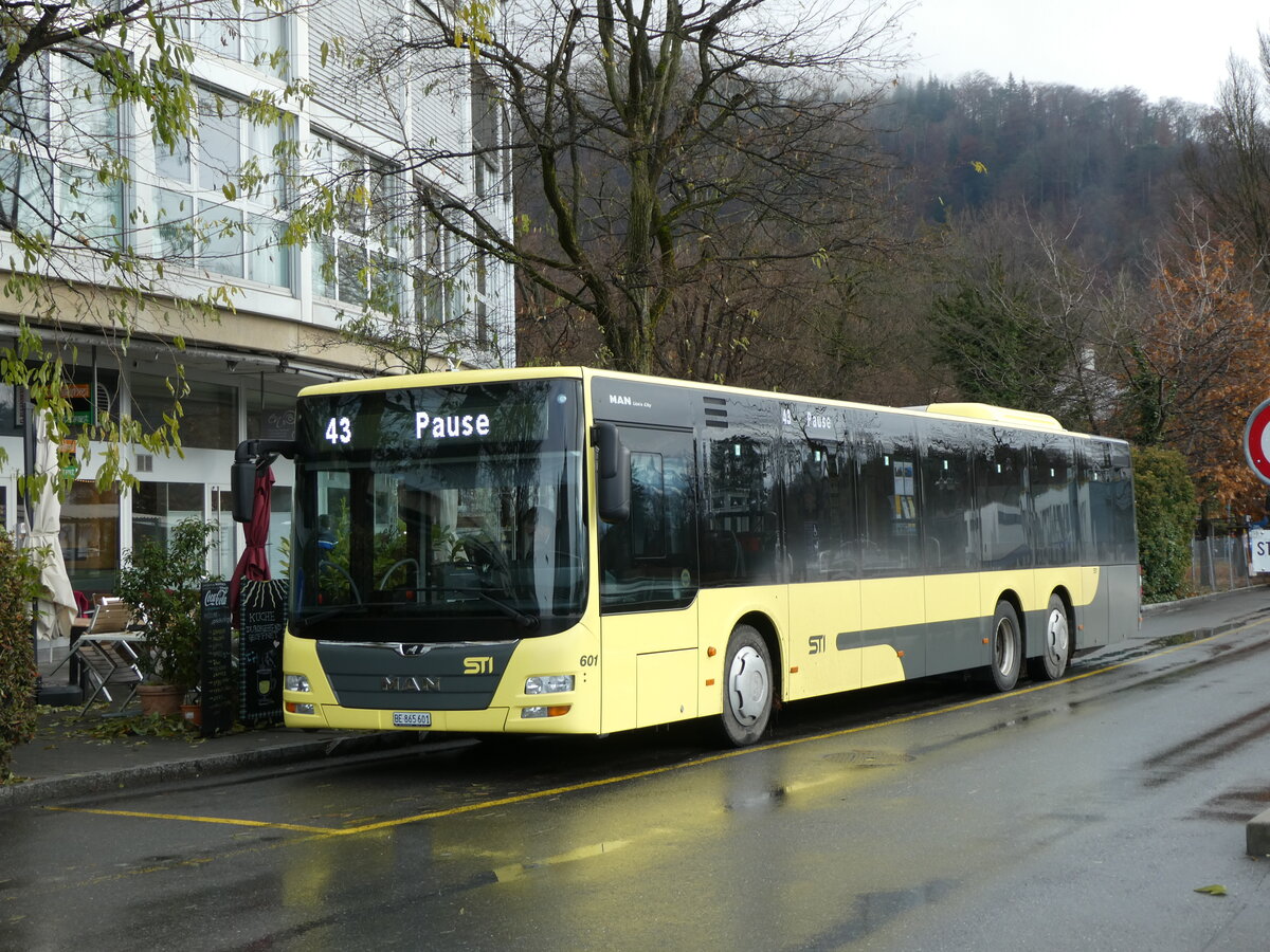 (231'044) - STI Thun - Nr. 601/BE 865'601 - MAN am 5. Dezember 2021 bei der Schifflndte Thun