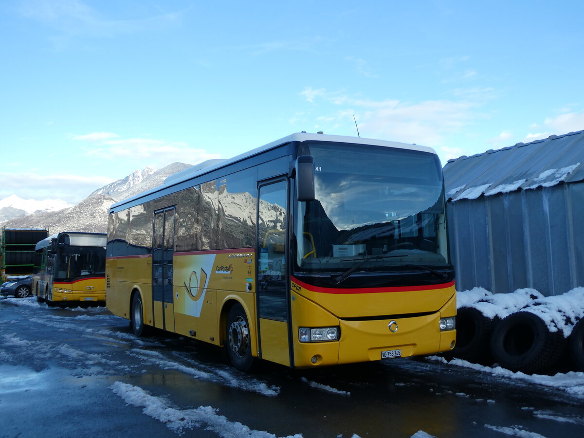 (231'165) - TPC Aigle - Nr. CP08/VD 358'345 - Irisbus am 12. Dezember 2021 in Collombey, Garage