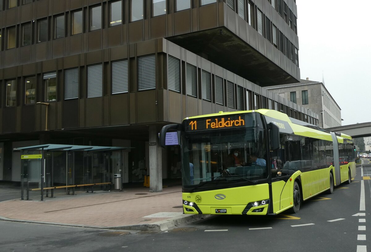 (231'321) - BOS PS Anstalt, Vaduz - Nr. 570/FL 40'228 - Solaris am 15. Dezember 2021 in Vaduz, Post