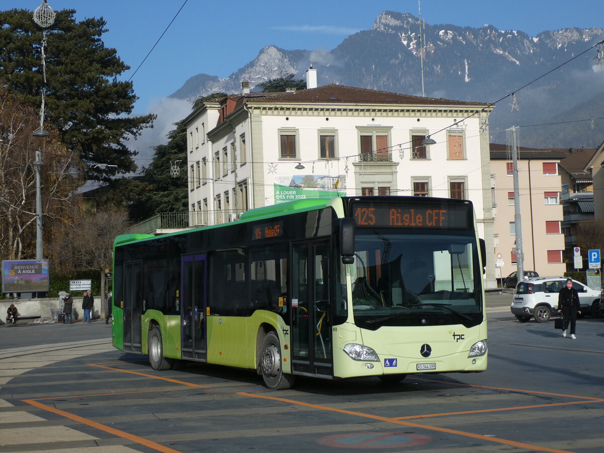 (231'456) - TPC Aigle - Nr. 455/VS 344'199 - Mercedes (ex Ledermair, A-Schwaz) am 18. Dezember 2021 beim Bahnhof Aigle