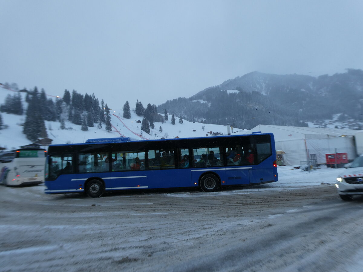 (231'850) - Tritten, Zweisimmen - BE 26'971 - Mercedes (ex BE 633'034; ex AFA Adelboden Nr. 94) am 9. Januar 2022 in Adelboden, Weltcup