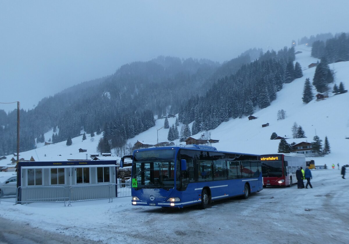 (231'865) - Tritten, Zweisimmen - BE 26'971 - Mercedes (ex BE 633'034; ex AFA Adelboden Nr. 94) am 9. Januar 2022 in Adelboden, Weltcup