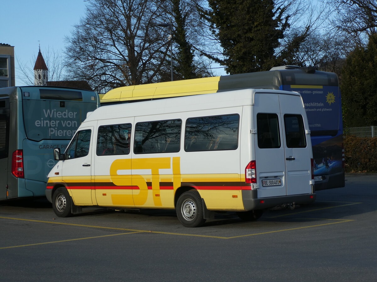 (232'251) - STI Thun - Nr. 1/BE 300'401 - Mercedes am 21. Januar 2022 bei der Schifflndte Thun