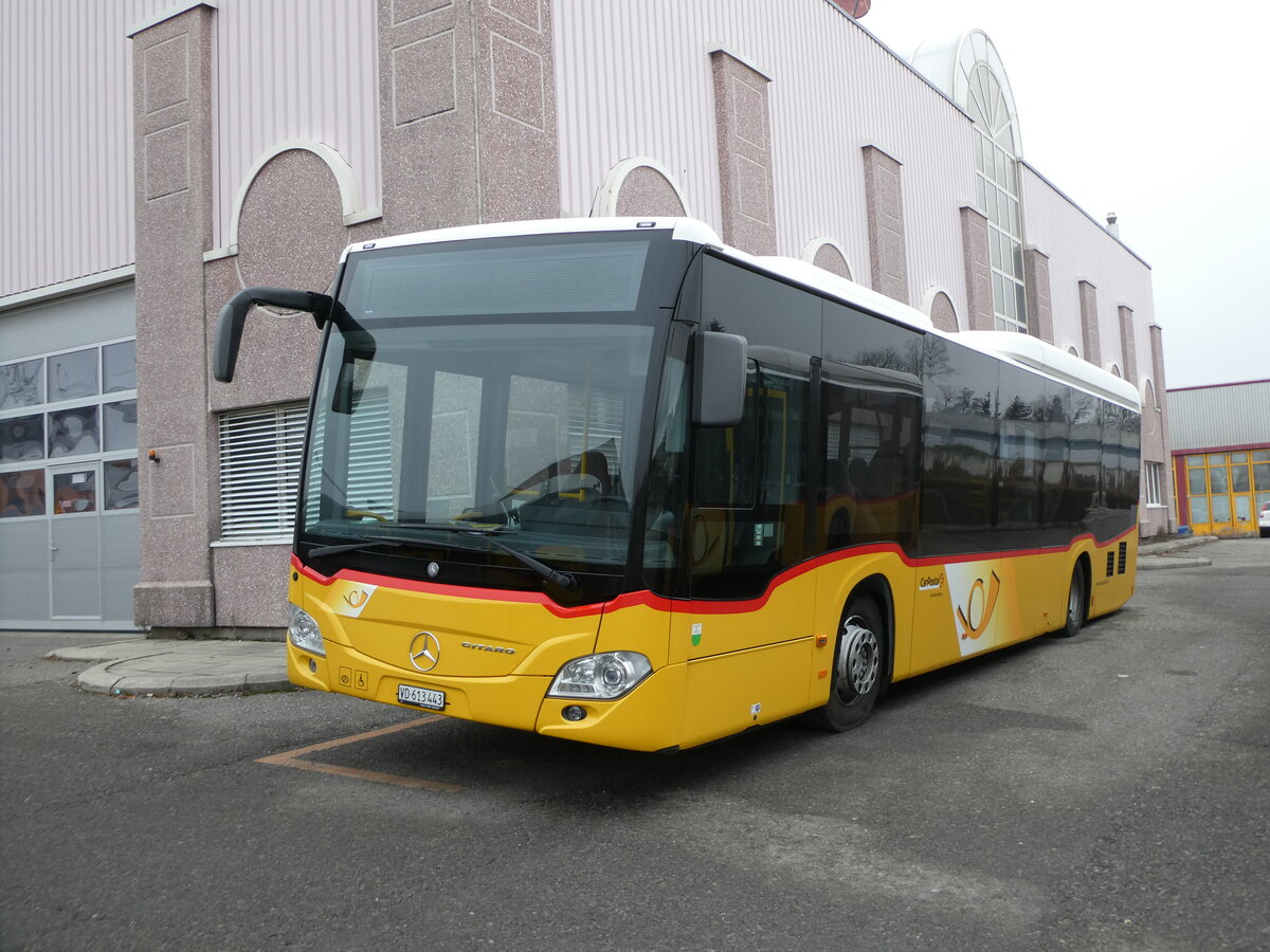 (232'351) - CarPostal Ouest - VD 613'443 - Mercedes am 23. Januar 2022 in Echallens, Garage