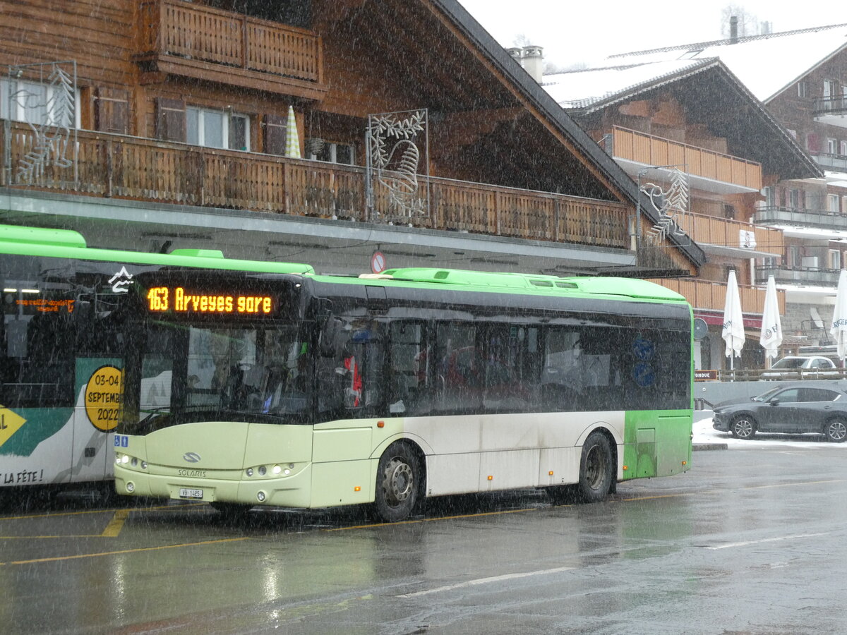 (232'590) - TPC Aigle - Nr. 502/VD 1425 - Solaris am 31. Januar 2022 beim Bahnhof Villars-sur-Ollon