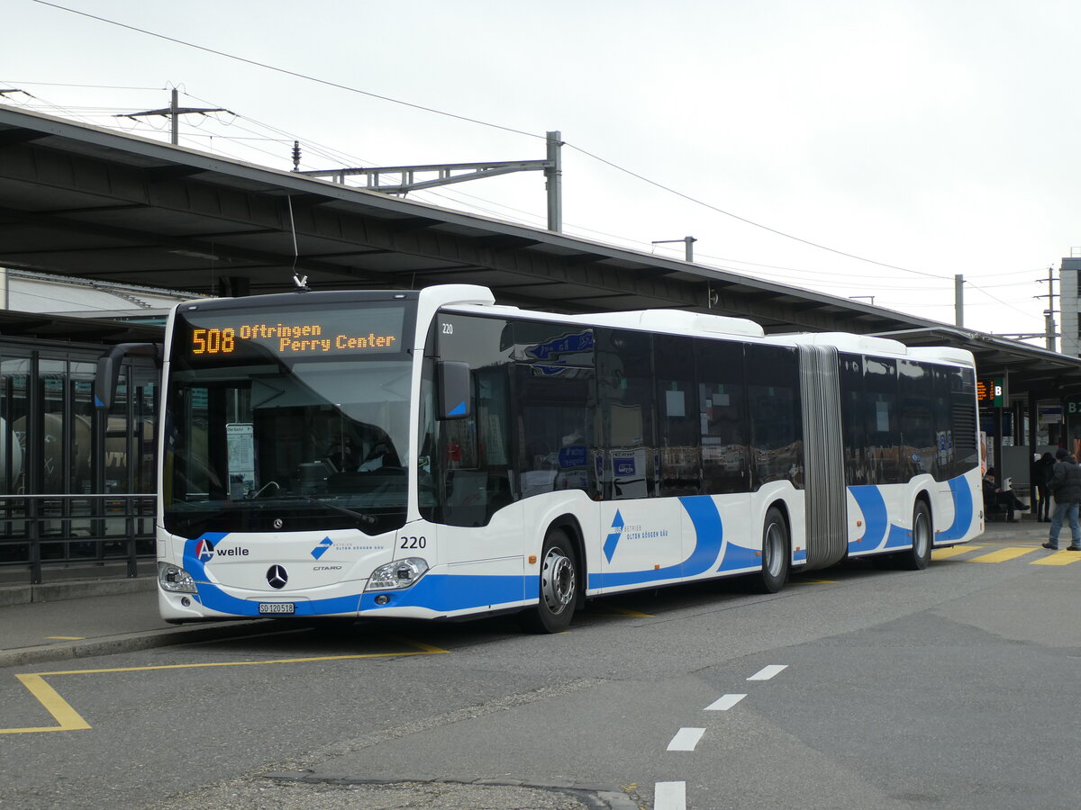 (232'945) - BOGG Wangen b.O. - Nr. 220/SO 120'518 - Mercedes am 14. Februar 2022 beim Bahnhof Olten