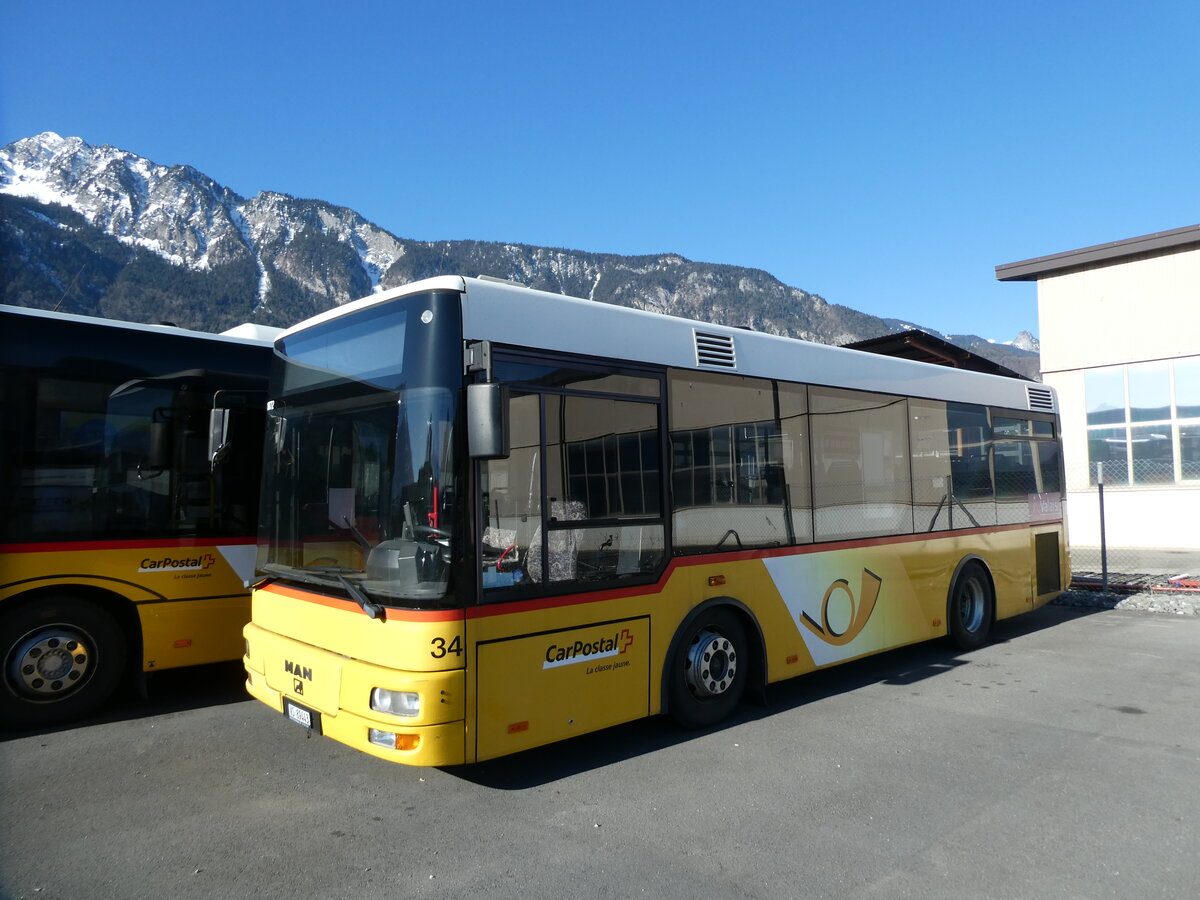 (233'156) - MOB Montreux - Nr. 34/VS 89'443 - MAN/Gppel (ex TSAR, Sierre; ex PostAuto Bern; ex P 23'032) am 26. Februar 2022 in Collombey, Garage TPC