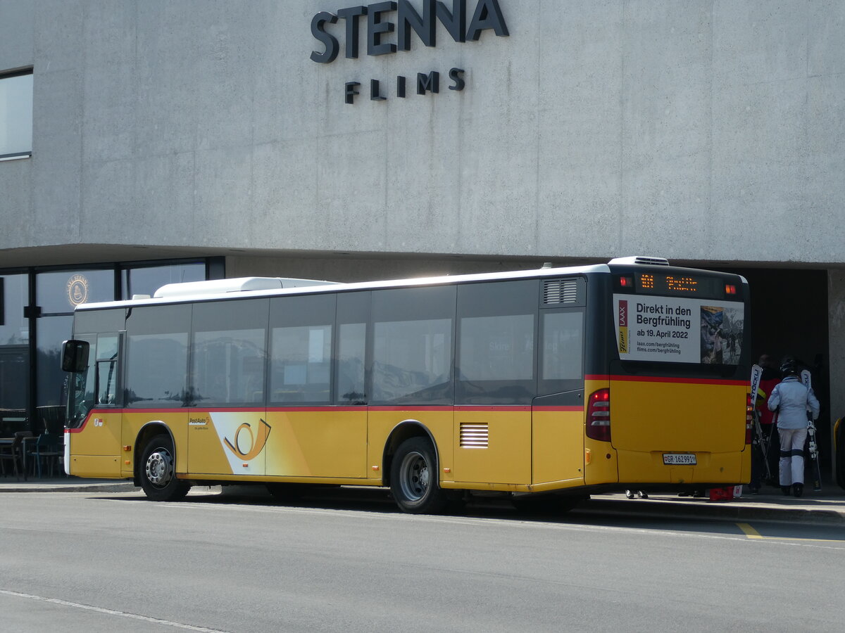 (233'764) - PostAuto Graubnden - Nr. 2/GR 162'991 - Mercedes (ex PostAuto Nordschweiz) am 11. Mrz 2022 in Flims, Bergbahnen