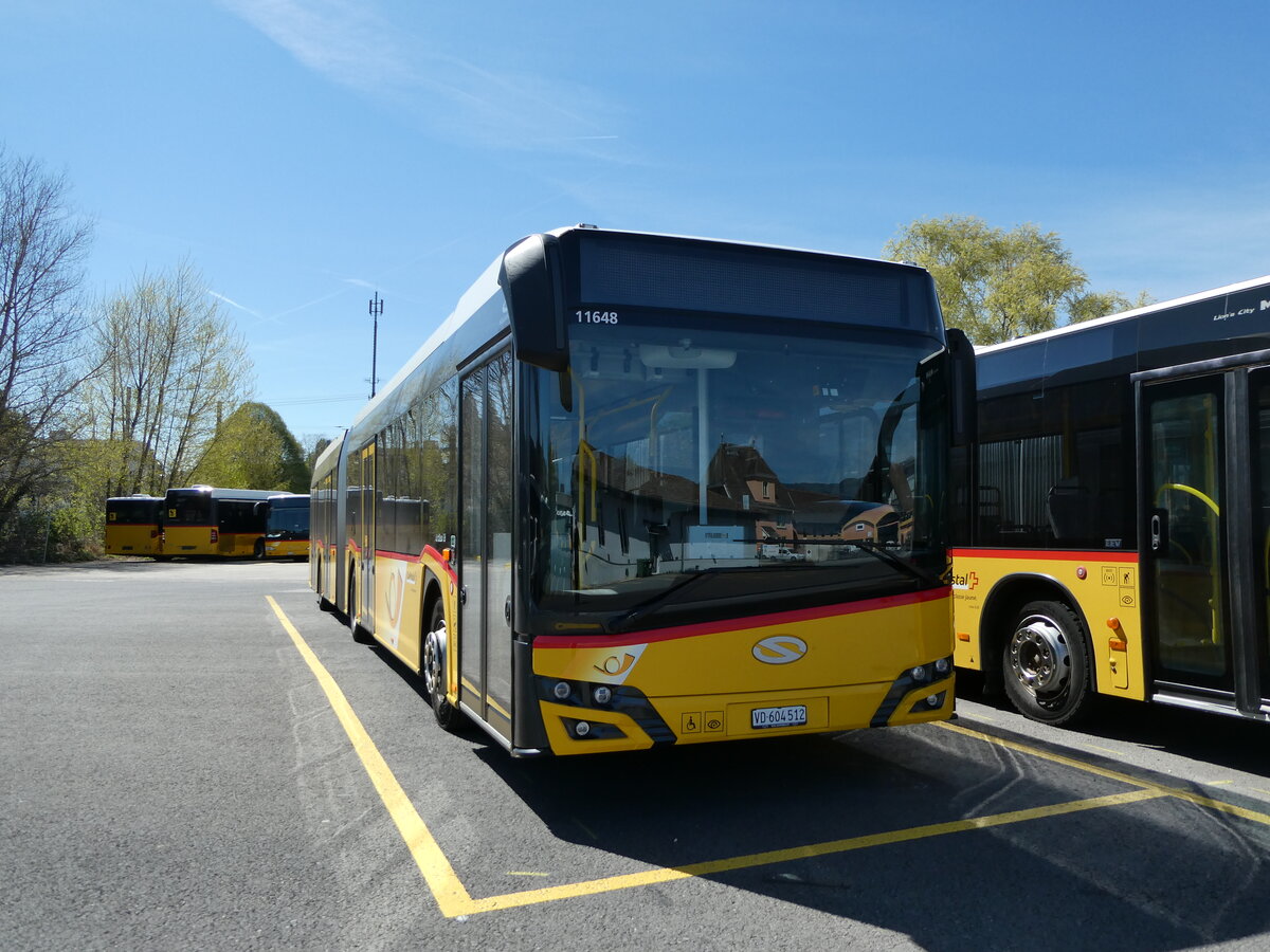 (234'754) - CarPostal Ouest - VD 604'512 - Solaris am 18. April 2022 in Yverdon, Garage