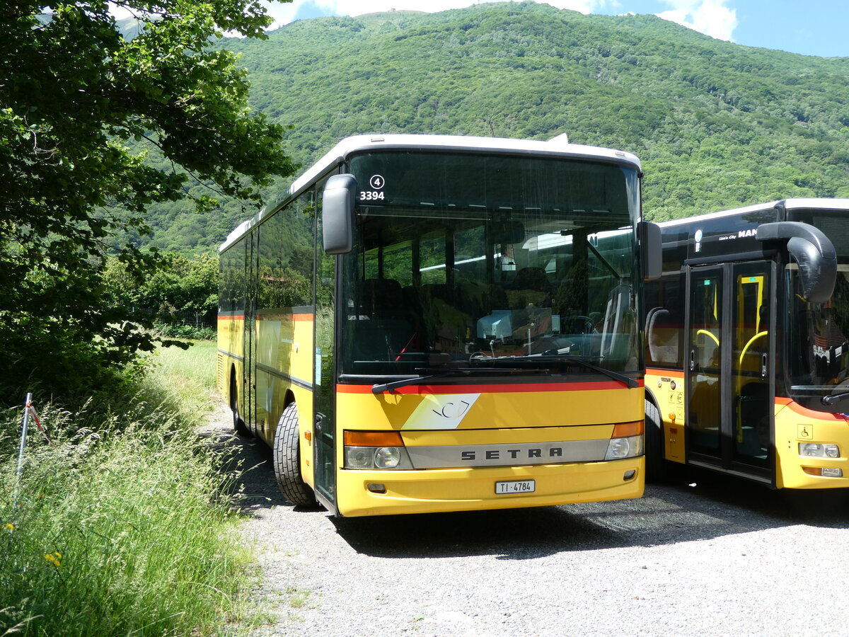 (236'275) - ATV, Rivera - Nr. 4/TI 4784 - Setra am 26. Mai 2022 in Rivera, Garage