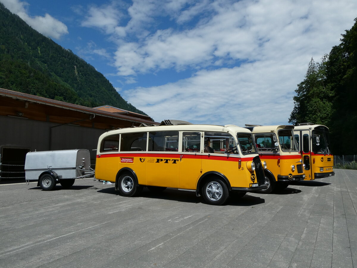 (237'604) - Schmid, Thrishaus - Nr. 3/BE 26'760 - Saurer/Gangloff (ex Geiger, Adelboden Nr. 3) am 26. Juni 2022 in Mlenen, Kanderarena