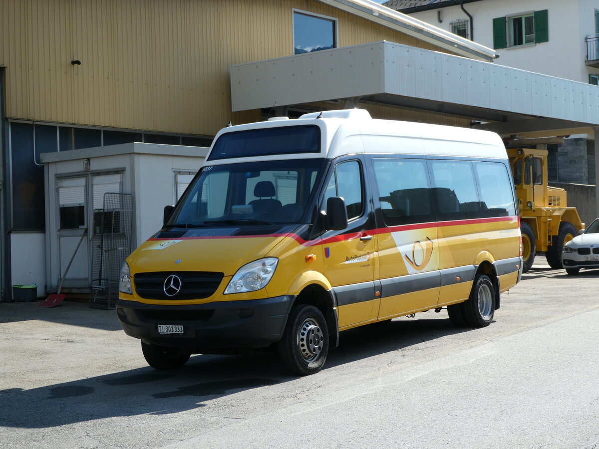 (237'751) - Marchetti, Airolo - TI 303'333 - Mercedes (ex TI 255'319) am 2. Juli 2022 in Airolo, Alte Garage