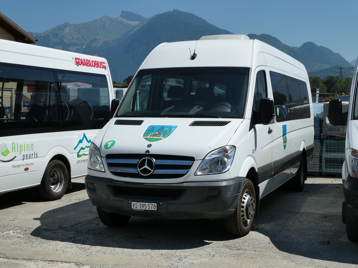 (238'108) - TPC Aigle - Nr. 206/VS 395'578 - Mercedes (ex Nr. 14) am 16. Juli 2022 in Collombey, Garage