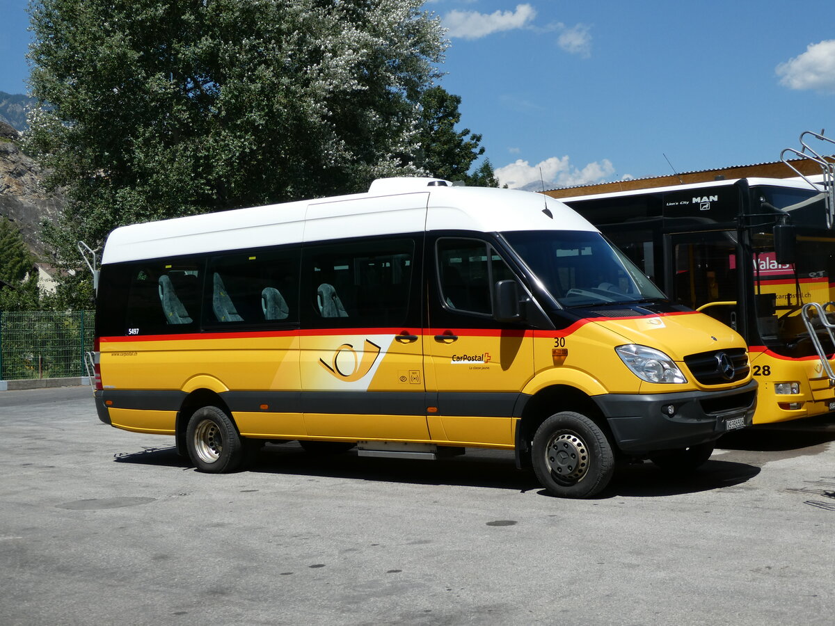 (238'159) - PostAuto Wallis - Nr. 30/VS 396'506 - Mercedes (ex TSAR, Sierre) am 16. Juli 2022 in Sion, Interbus