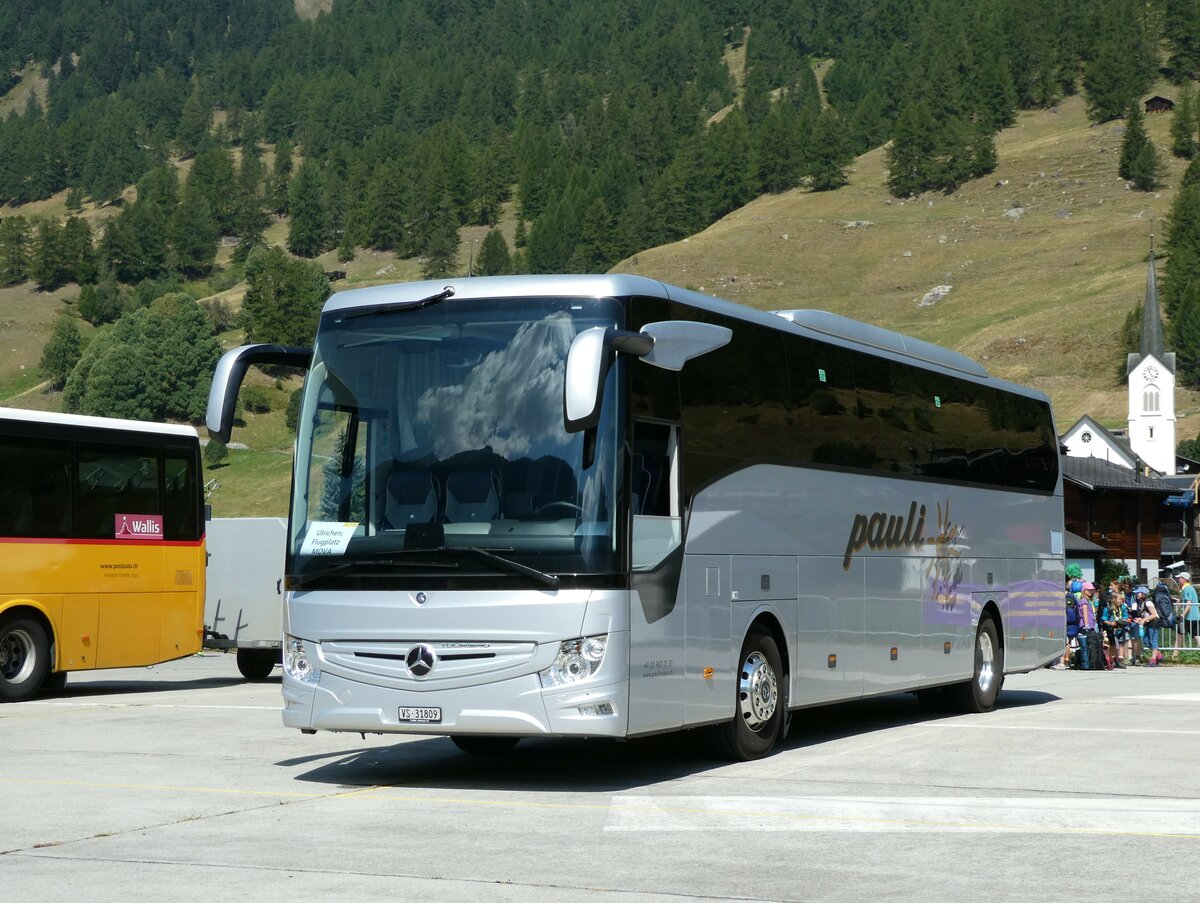 (238'399) - Pauli, Saas-Balen - VS 31'809 - Mercedes am 24. Juli 2022 in Ulrichen, PostAuto-Terminal