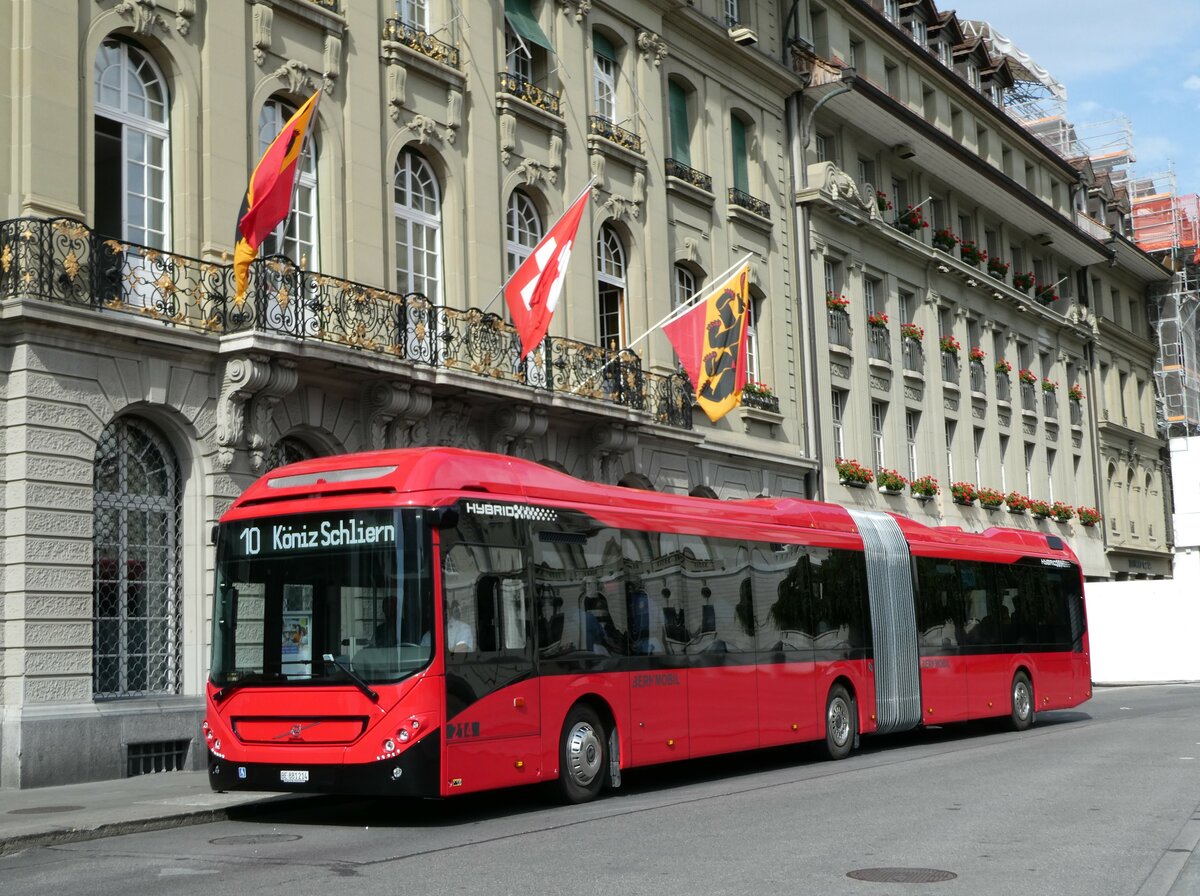 (238'527) - Bernmobil, Bern - Nr. 214/BE 881'214 - Volvo am 28. Juli 2022 in Bern, Bundesplatz