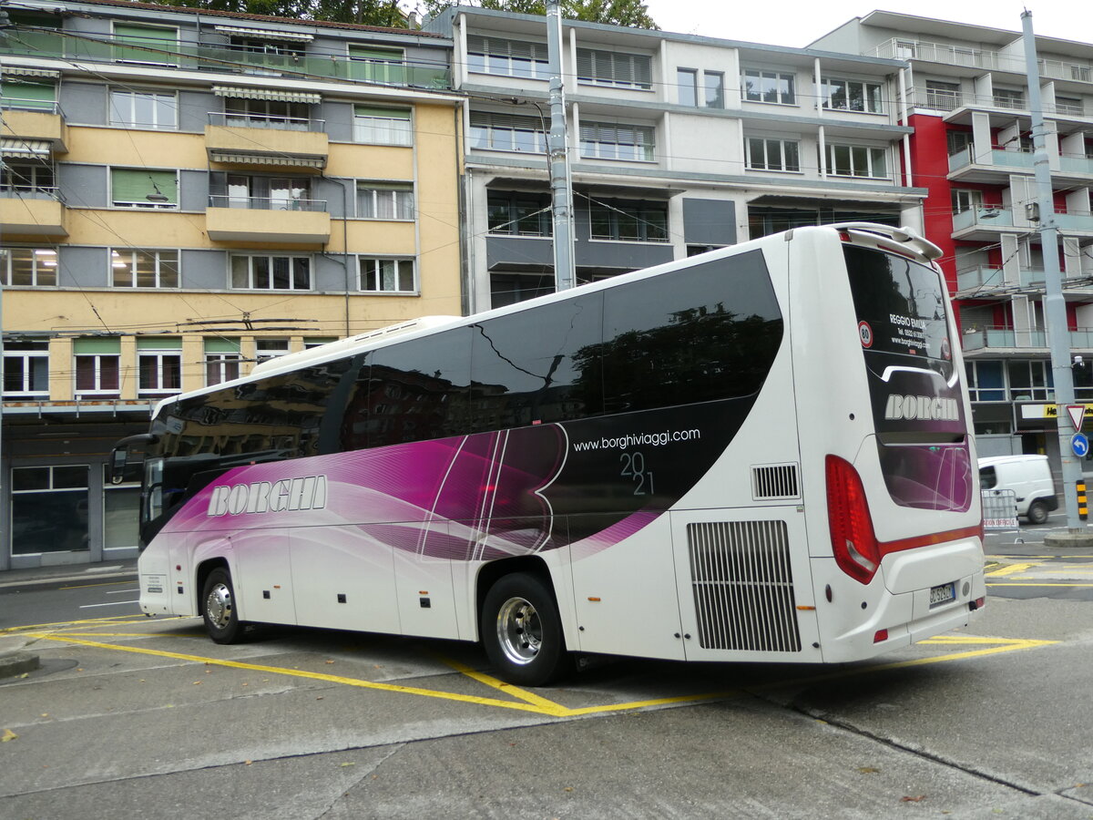 (240'422) - Aus Italien: Borghi, Reggio Emilia - GC-529 ZM - Scania/Higer am 1. Oktober 2022 in Lausanne, Tunnel