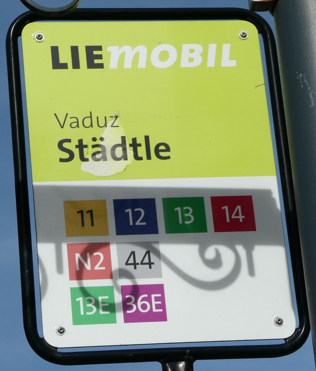 (240'946) - LIEmOBIL-Haltestellenschild - Vaduz, Stdtle - am 11. Oktober 2022