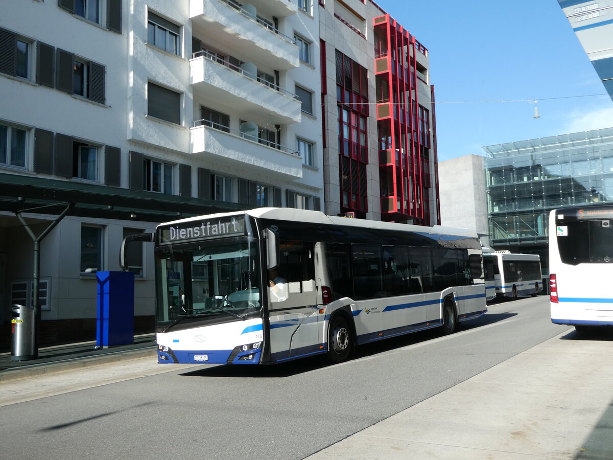 (242'047) - ZVB Zug - Nr. 175/ZG 88'175 - Solaris am 31. Oktober 2022 beim Bahnhof Zug