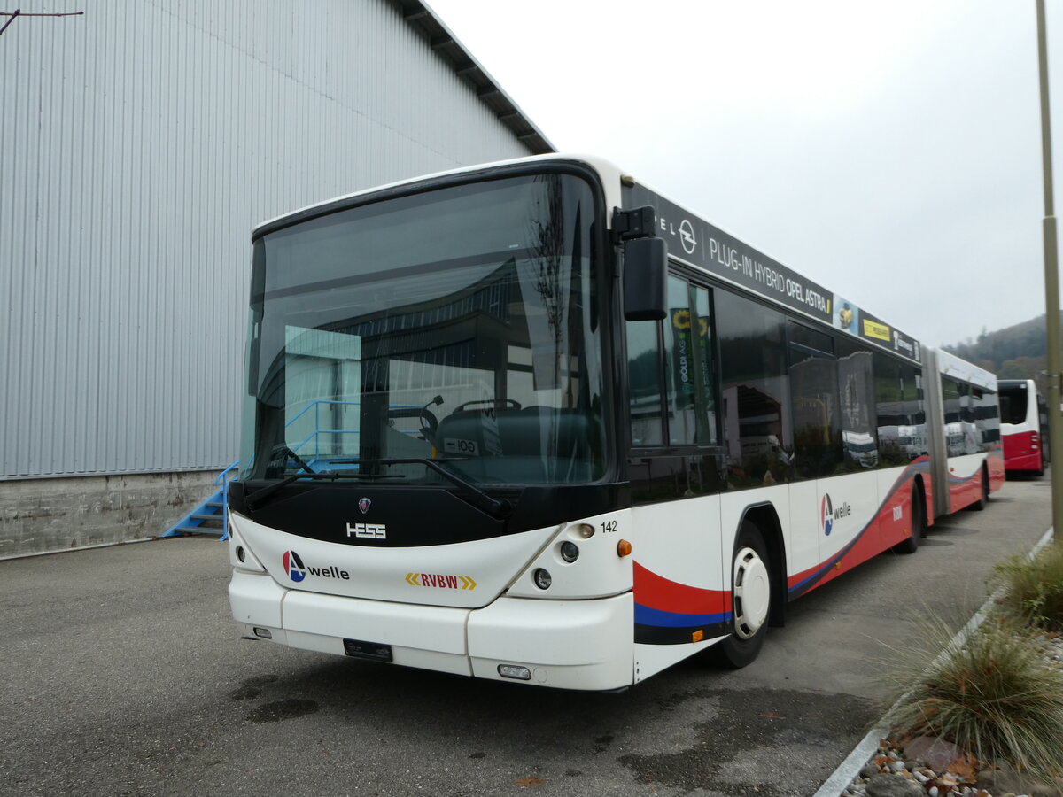 (242'214) - RVBW Wettingen - Nr. 142 - Scania/Hess am 6. November 2022 in Winterthur, EvoBus