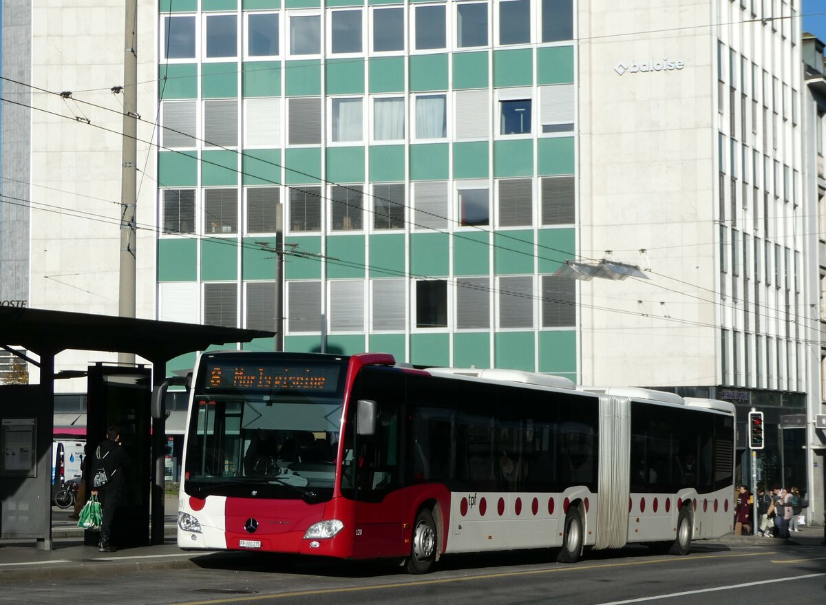 (242'384) - TPF Fribourg - Nr. 120/FR 300'275 - Mercedes am 10. November 2022 beim Bahnhof Fribourg