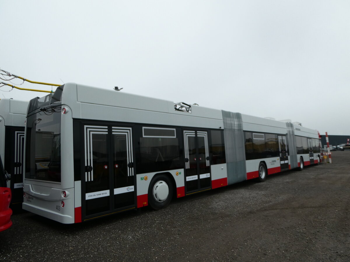 (242'597) - SW Winterthur - Nr. 403 - Hess/Hess Doppelgelenktrolleybus am 13. November 2022 in Wil, Larag