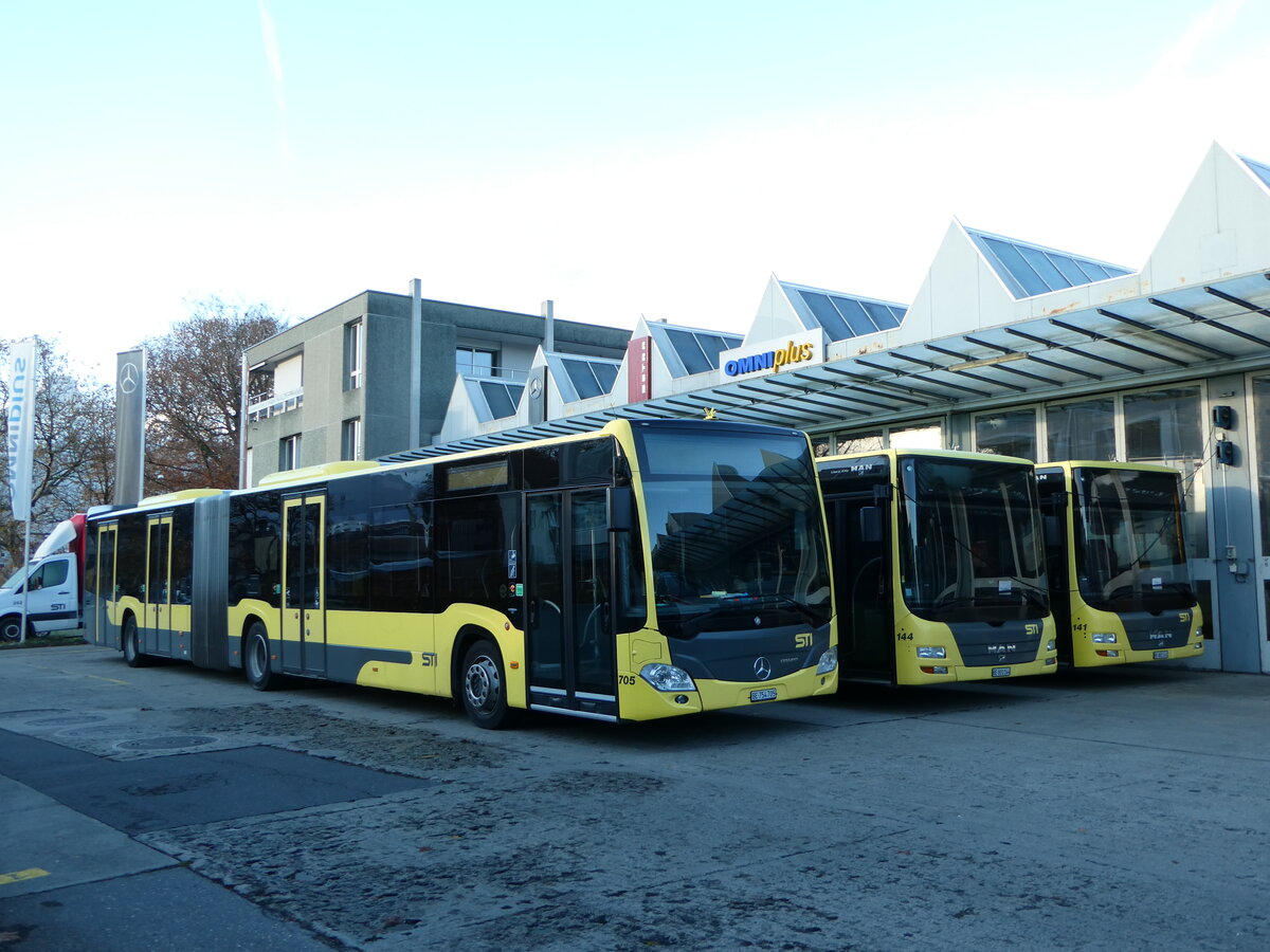 (243'158) - STI Thun - Nr. 705/BE 754'705 - Mercedes am 27. November 2022 in Thun, Garage