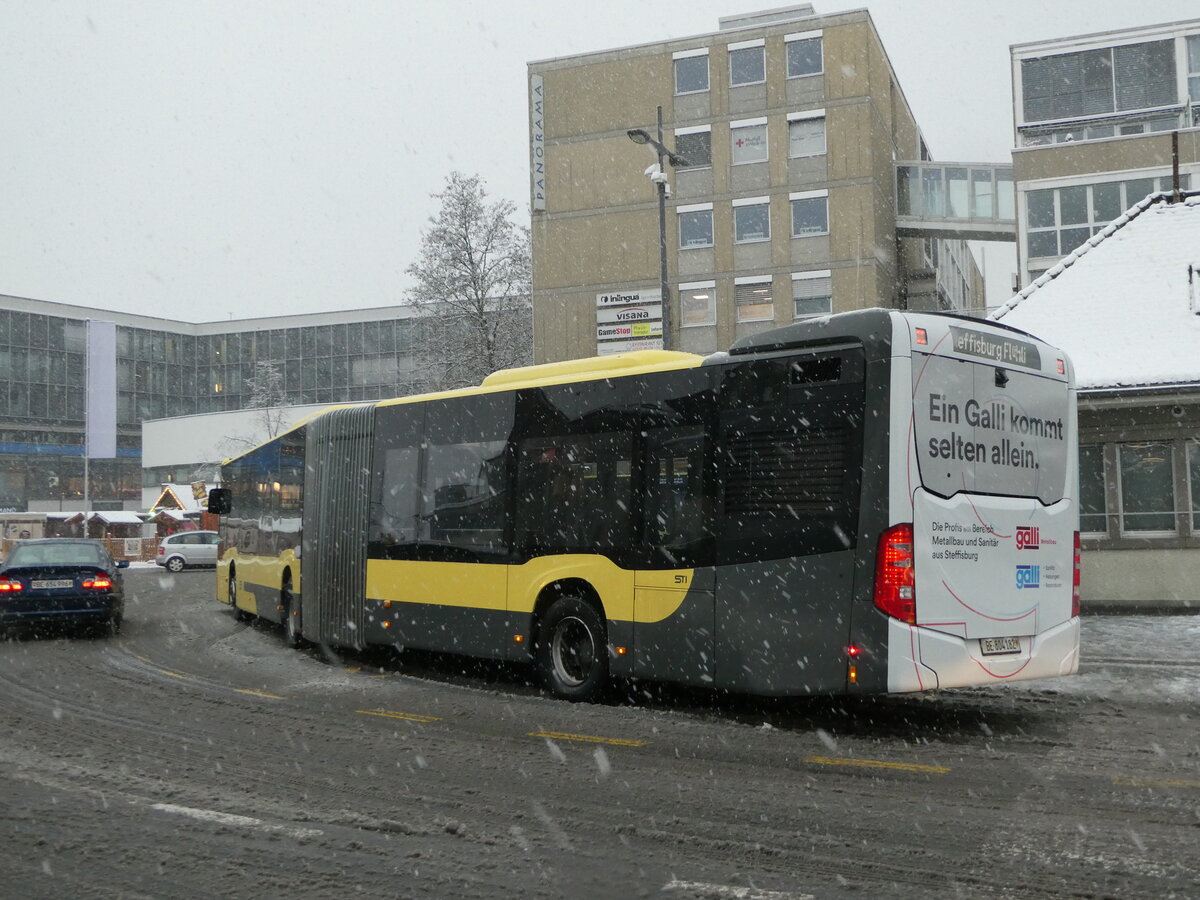 (243'682) - STI Thun - Nr. 182/BE 804'182 - Mercedes am 9. Dezember 2022 beim Bahnhof Thun