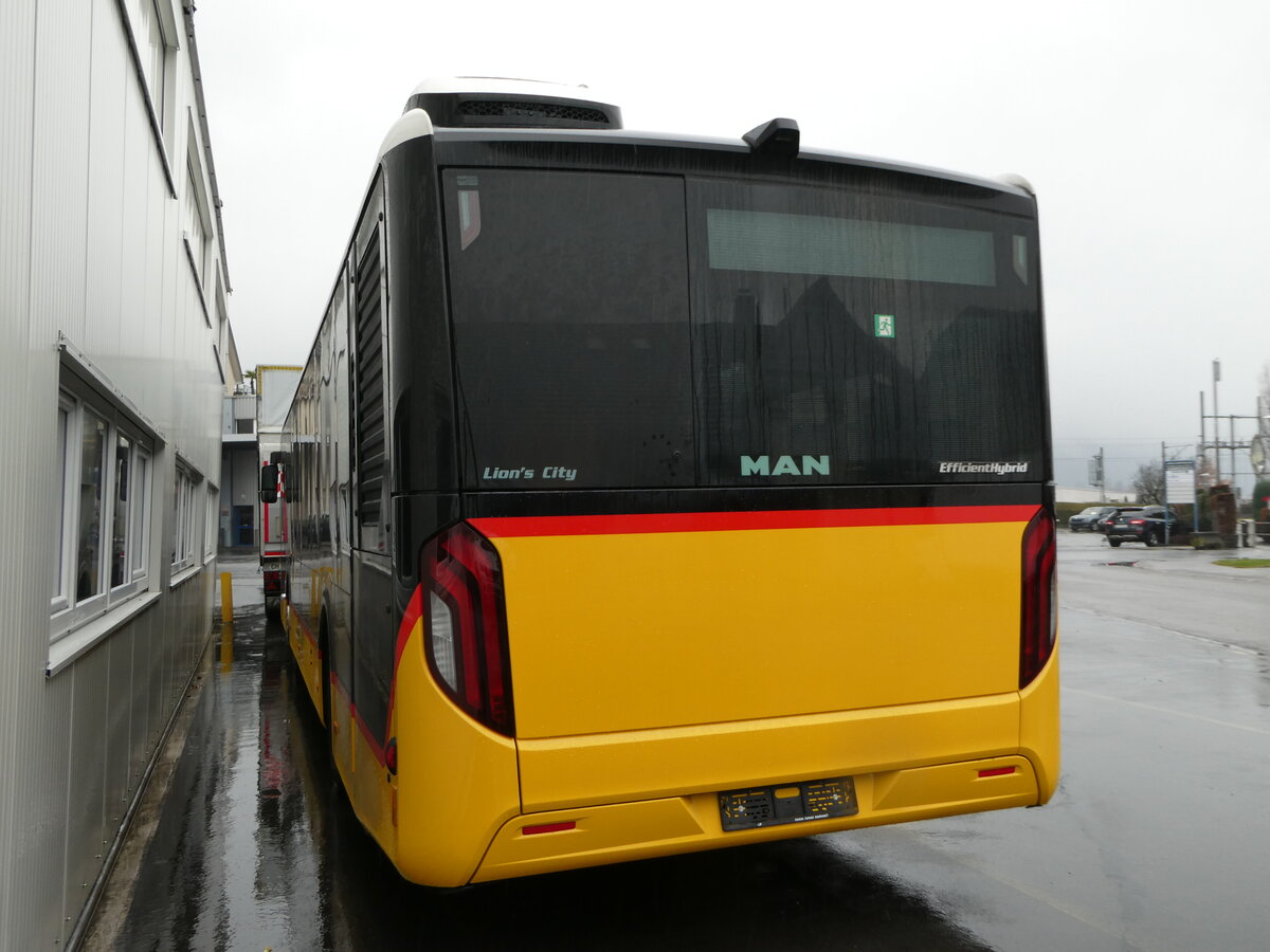 (243'707) - PostAuto Ostschweiz - PID 11'897 - MAN am 10. Dezember 2022 in Schmerikon, Thomann