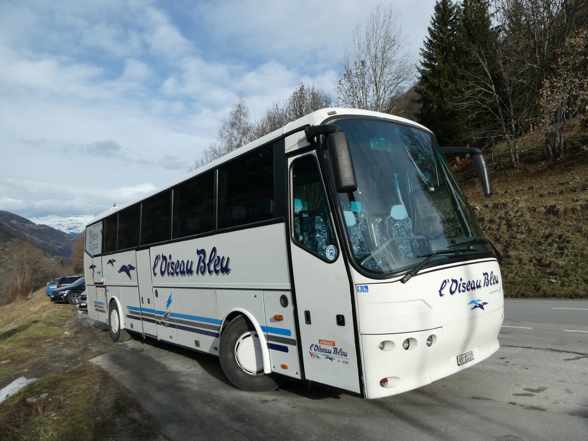 (244'157) - L'Oiseau Bleu, Sierre - VS 11'227 - Bova am 26. Dezember 2022 in Ayer, Val d'Uccle