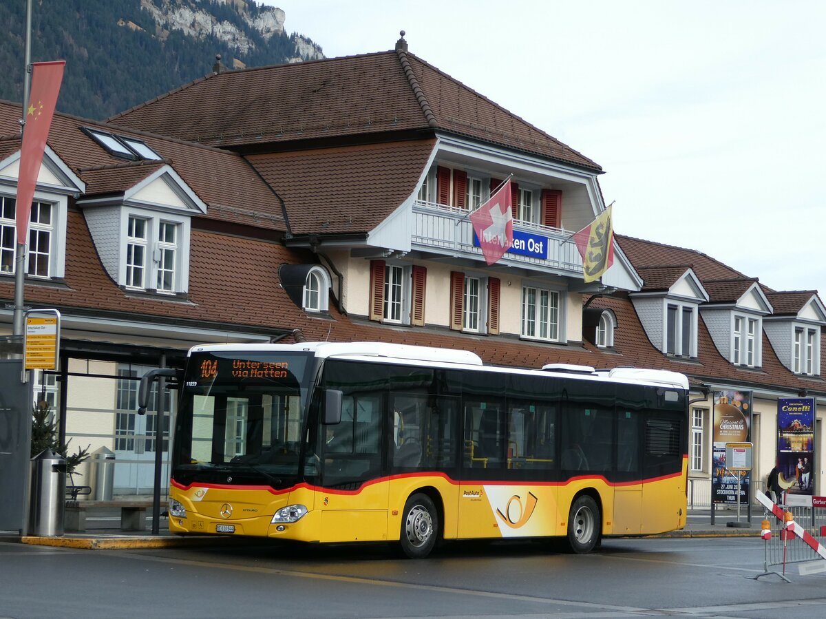 (244'286) - PostAuto Bern - BE 610'544 - Mercedes am 31. Dezember 2022 beim Bahnhof Interlaken Ost 