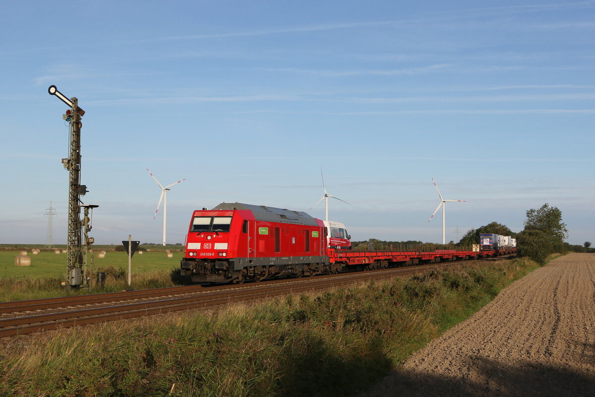 245 026 mit einem  Sylt-Shuttle  am 15. September 2023 bei Klanxbll.