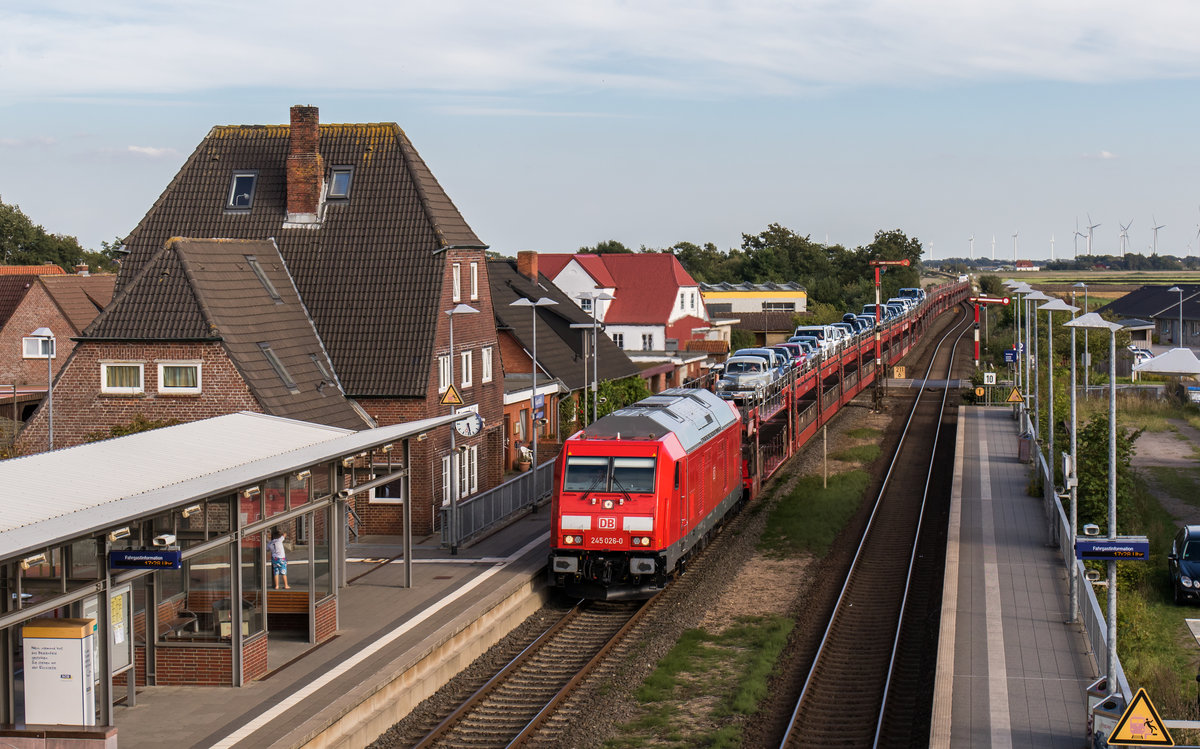 245 026 war am 31. August 2016 in Klanxbll in Richtung Westerland unterwegs.