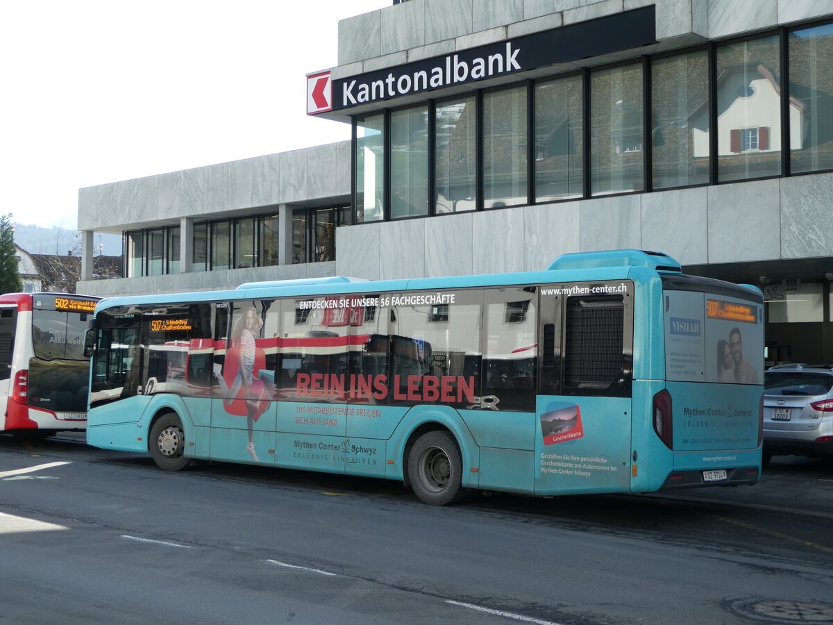 (245'713) - AAGS Schwyz - Nr. 14/SZ 9714 - MAN am 3. Februar 2023 in Schwyz, Zentrum