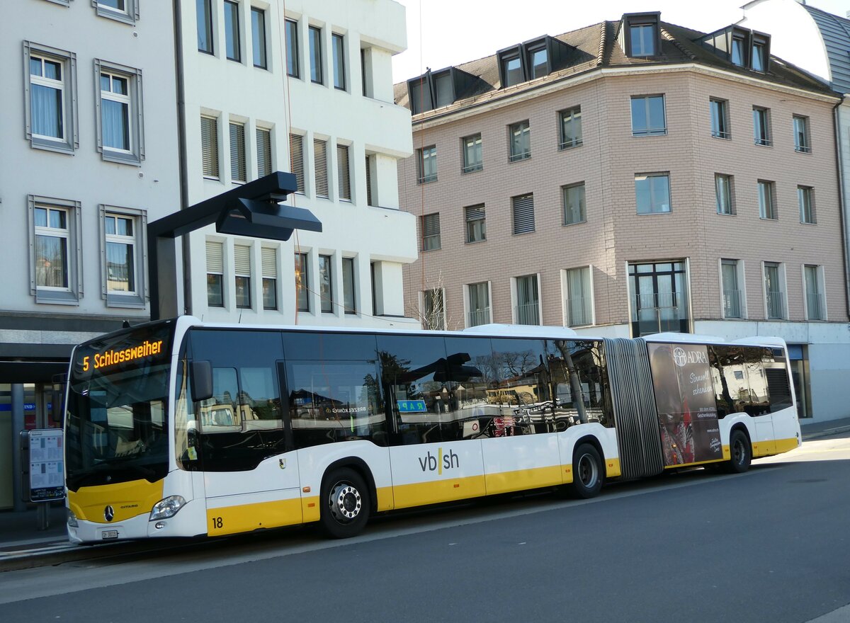 (248'079) - VBSH Schaffhausen - Nr. 18/SH 38'018 - Mercedes am 6. April 2023 beim Bahnhof Schaffhausen