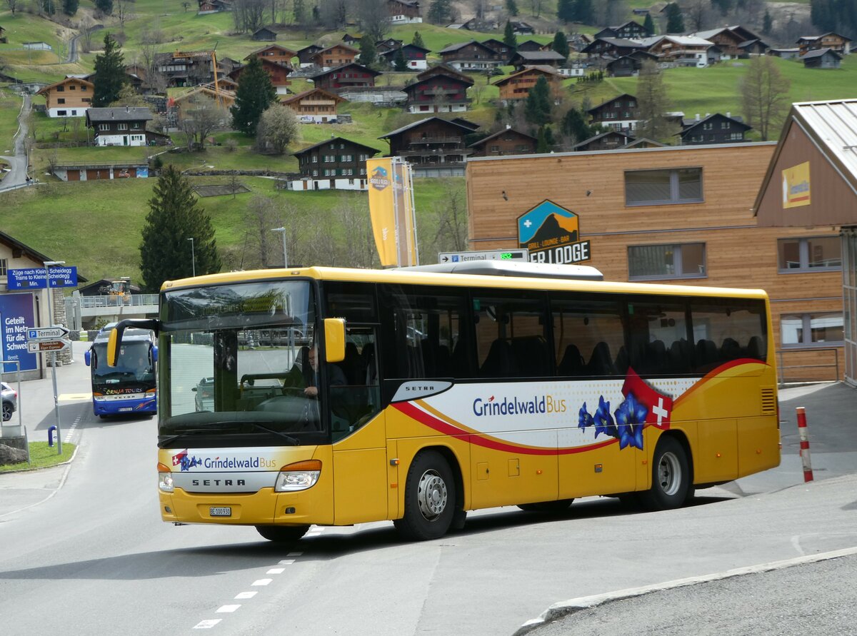 (248'827) - Grindelwaldbus, Grindelwald - Nr. 21/BE 100'930 - Setra am 18. April 2023 in Grindelwald, Garage