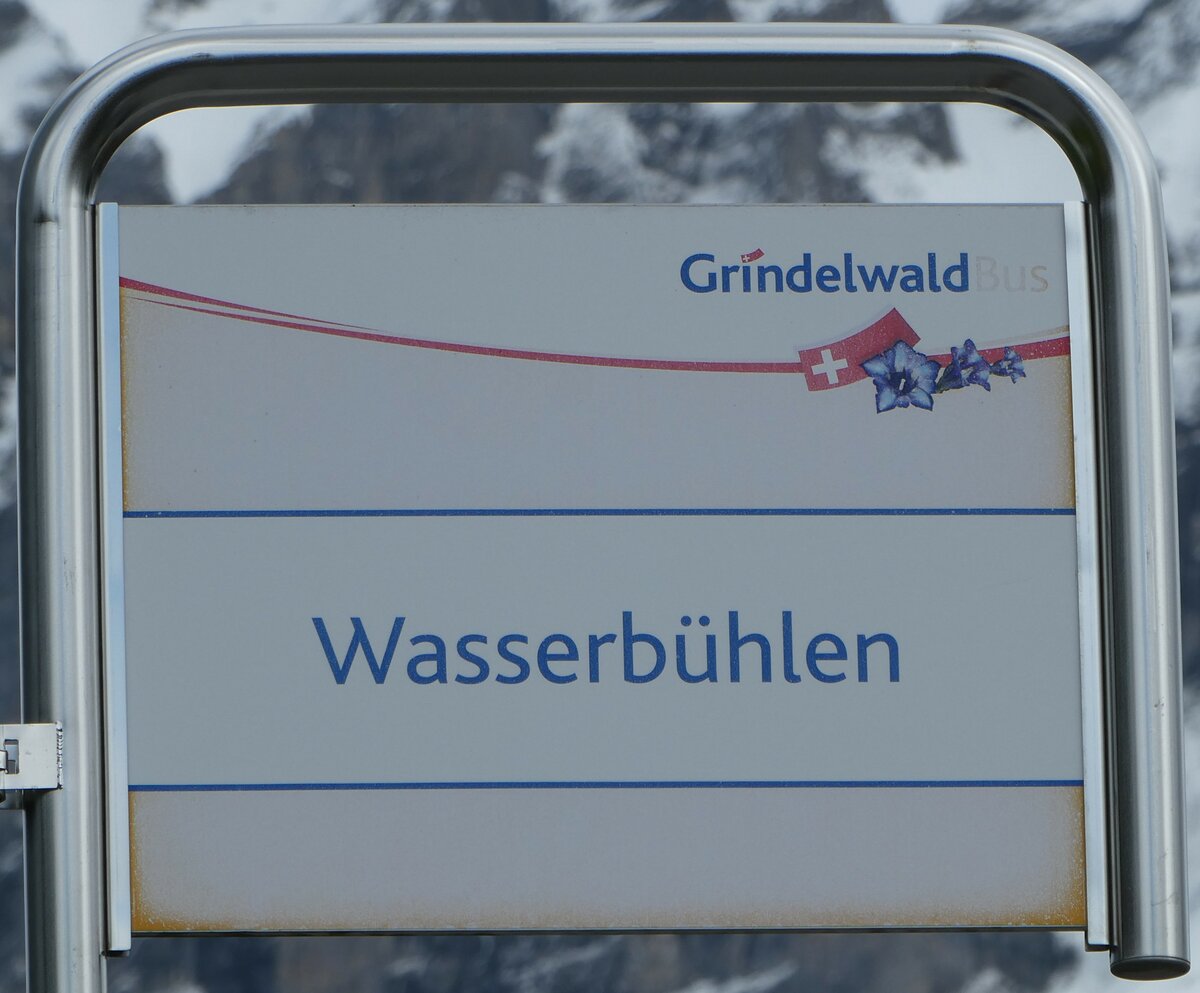 (248'838) - GrindelwaldBus-Haltestellenschild - Grindelwald, Wasserbhlen) am 18. April 2023