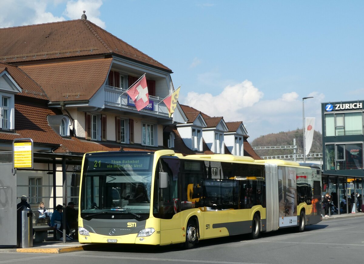 (248'914) - STI Thun - Nr. 165/BE 752'165 - Mercedes am 19. April 2023 beim Bahnhof Interlaken Ost