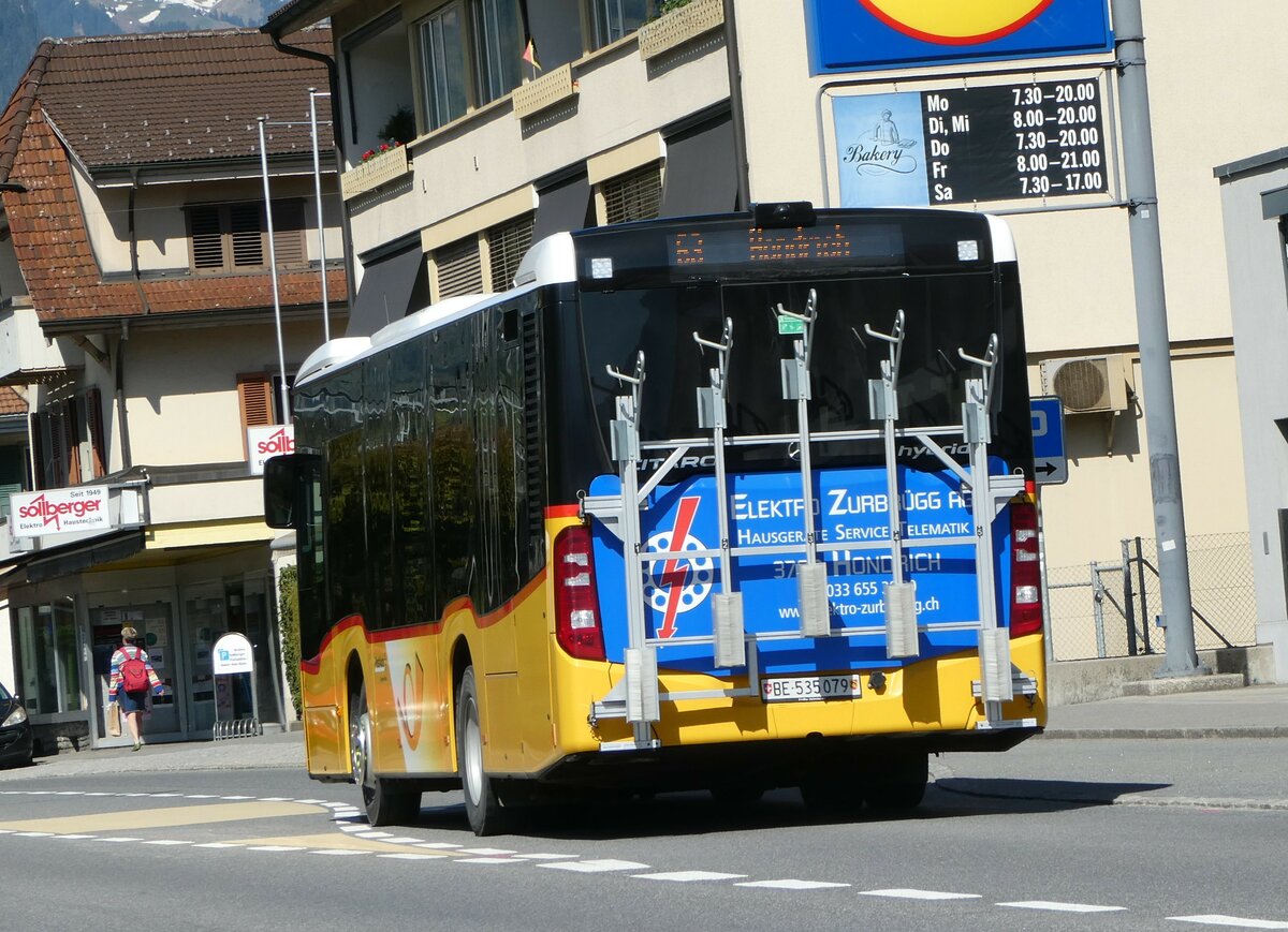 (249'469) - PostAuto Bern - BE 535'079/PID 11'681 - Mercedes am 3. Mai 2023 in Spiez, Ltschbergplatz