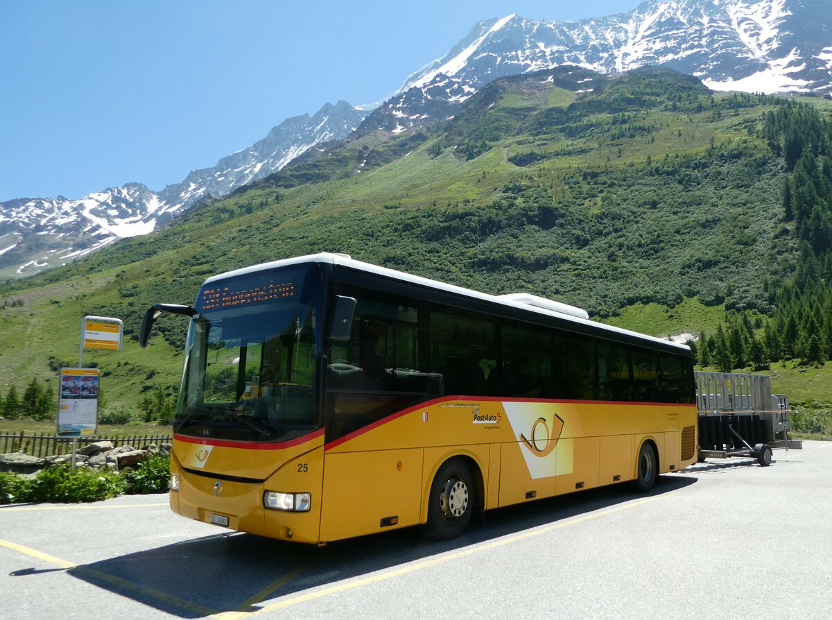 (252'056) - Jaggi, Kippel - Nr. 25/VS 24'043/PID 5056 - Irisbus am 25. Juni 2023 auf der Fafleralp