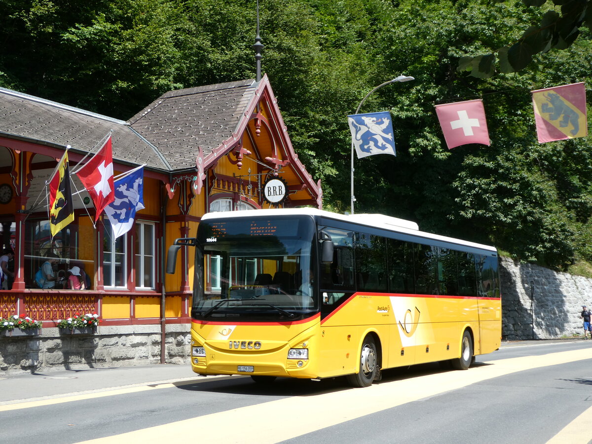 (252'653) - Flck, Brienz - Nr. 9/BE 156'358/PID 10'644 - Iveco am 14. Juli 2023 beim Bahnhof Brienz