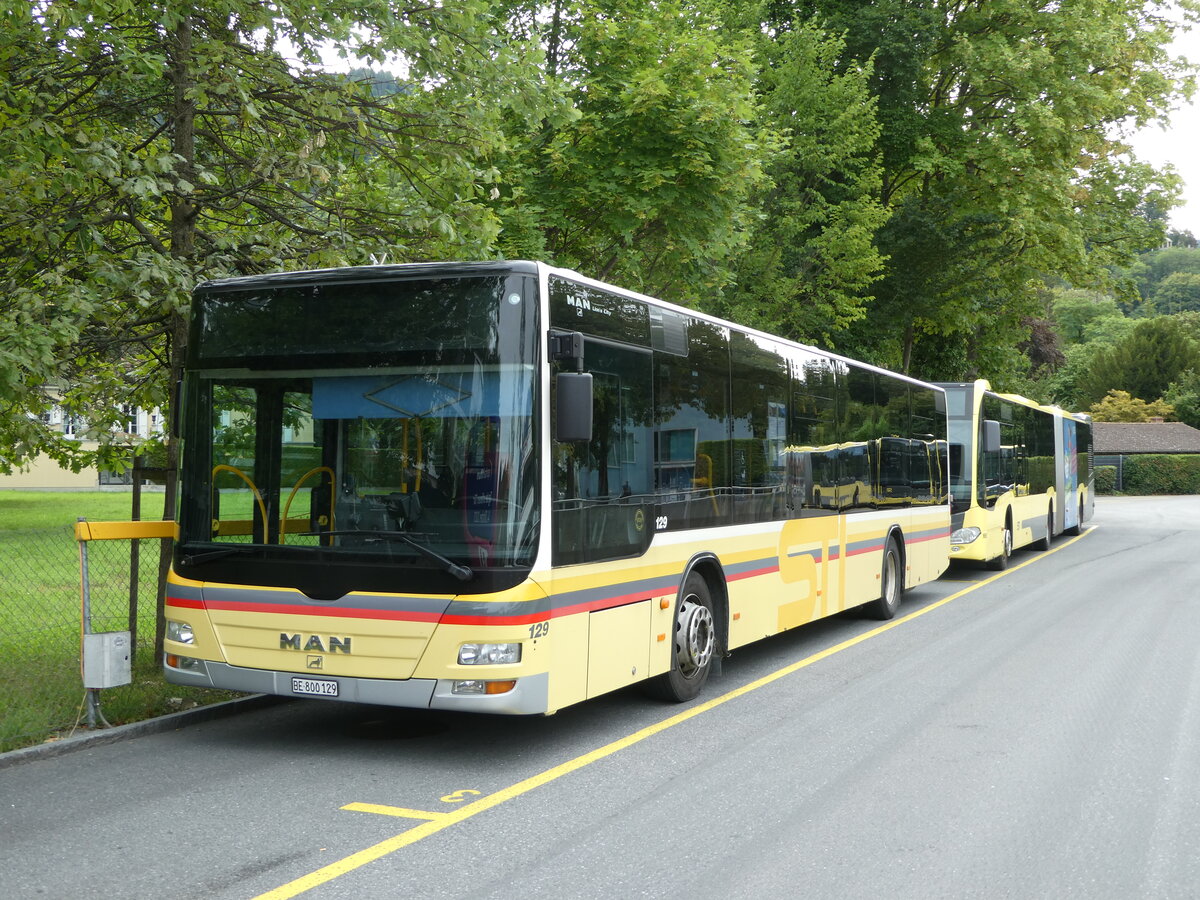 (253'529) - STI Thun - Nr. 129/BE 800'129 - MAN am 8. August 2023 bei der Schifflndte Thun